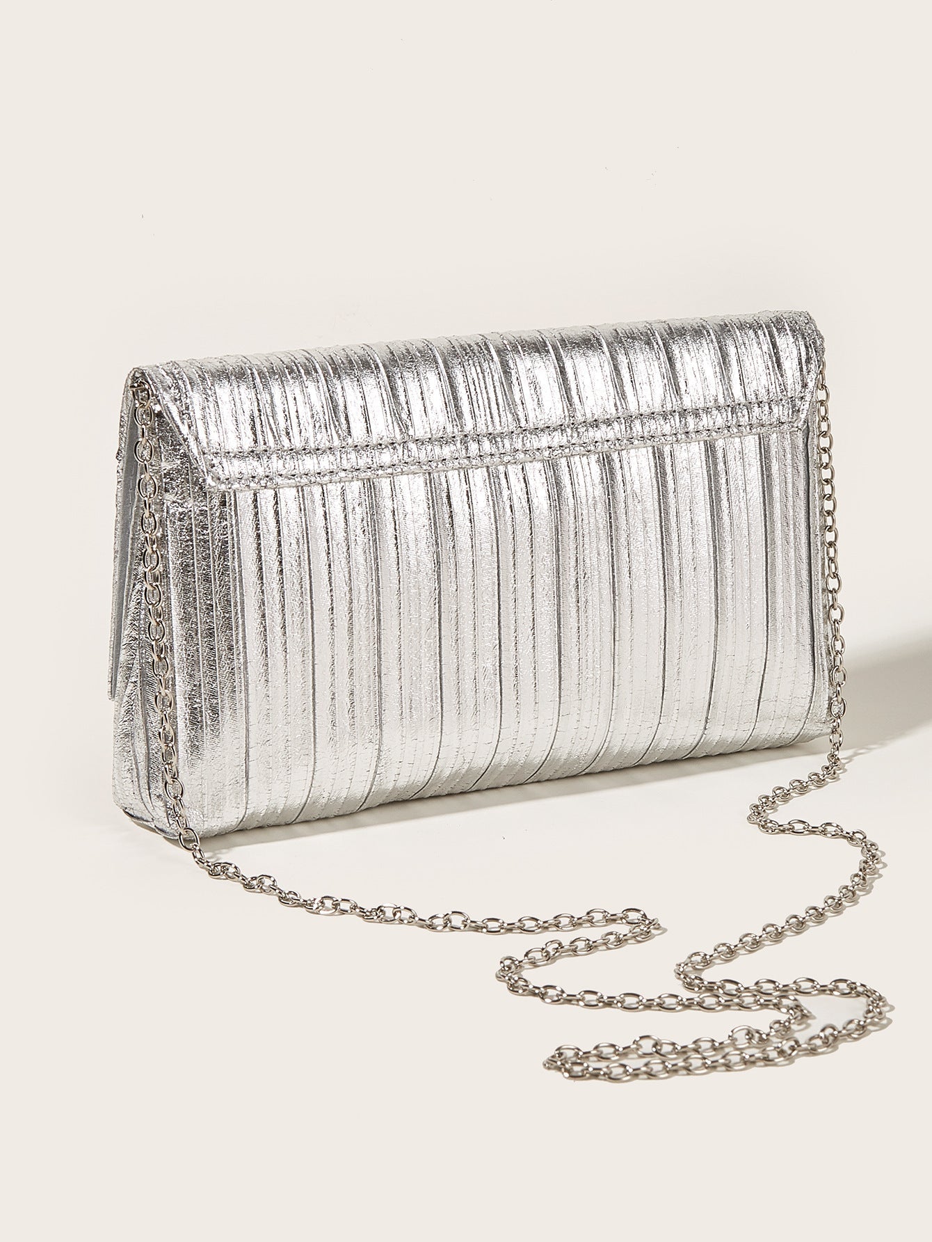 Glitzernde Abendparty-Clutch mit elegantem Abschlussball-Motiv