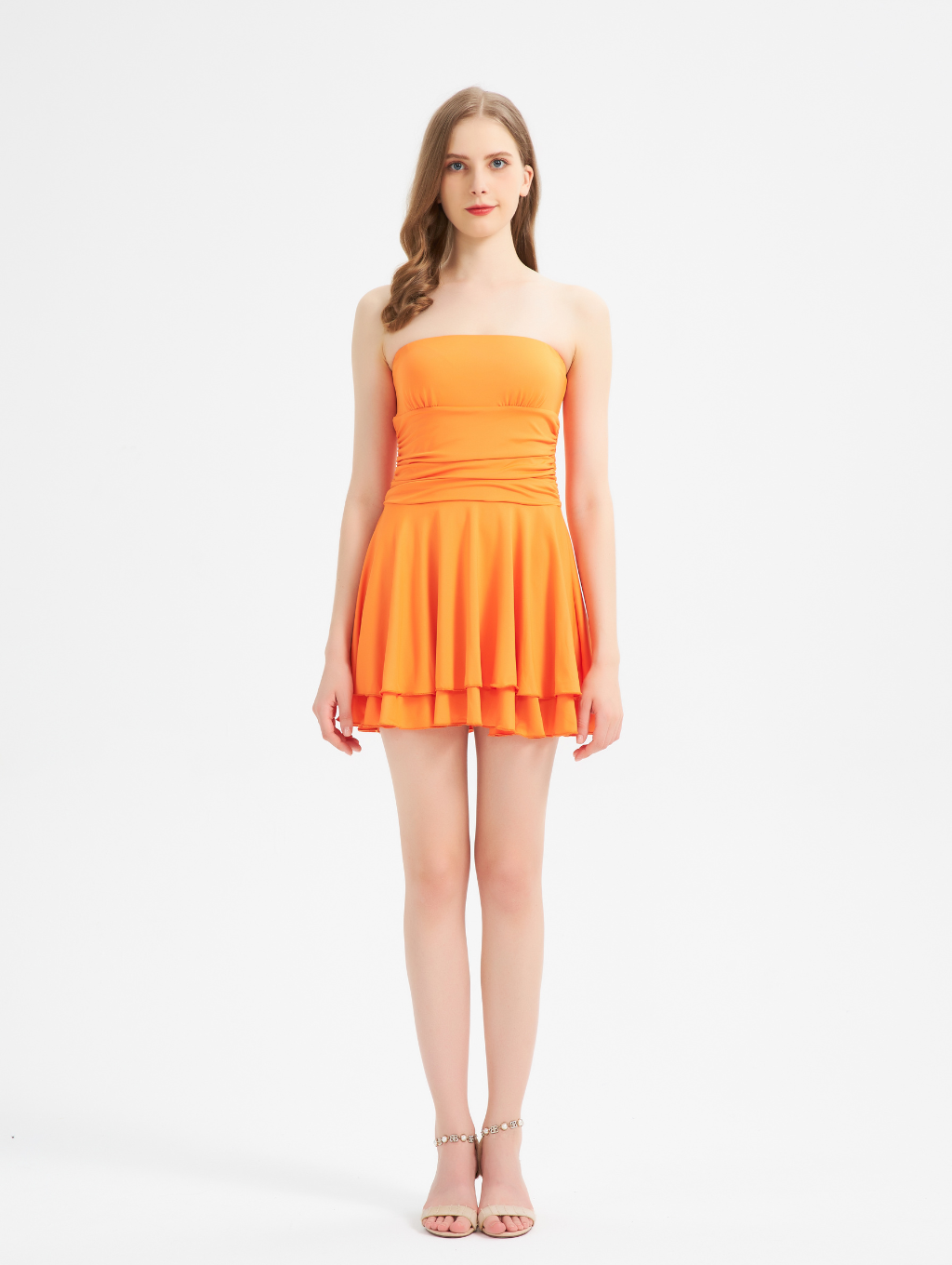 Rückenfreies Tube-Kleid mit Kristallen