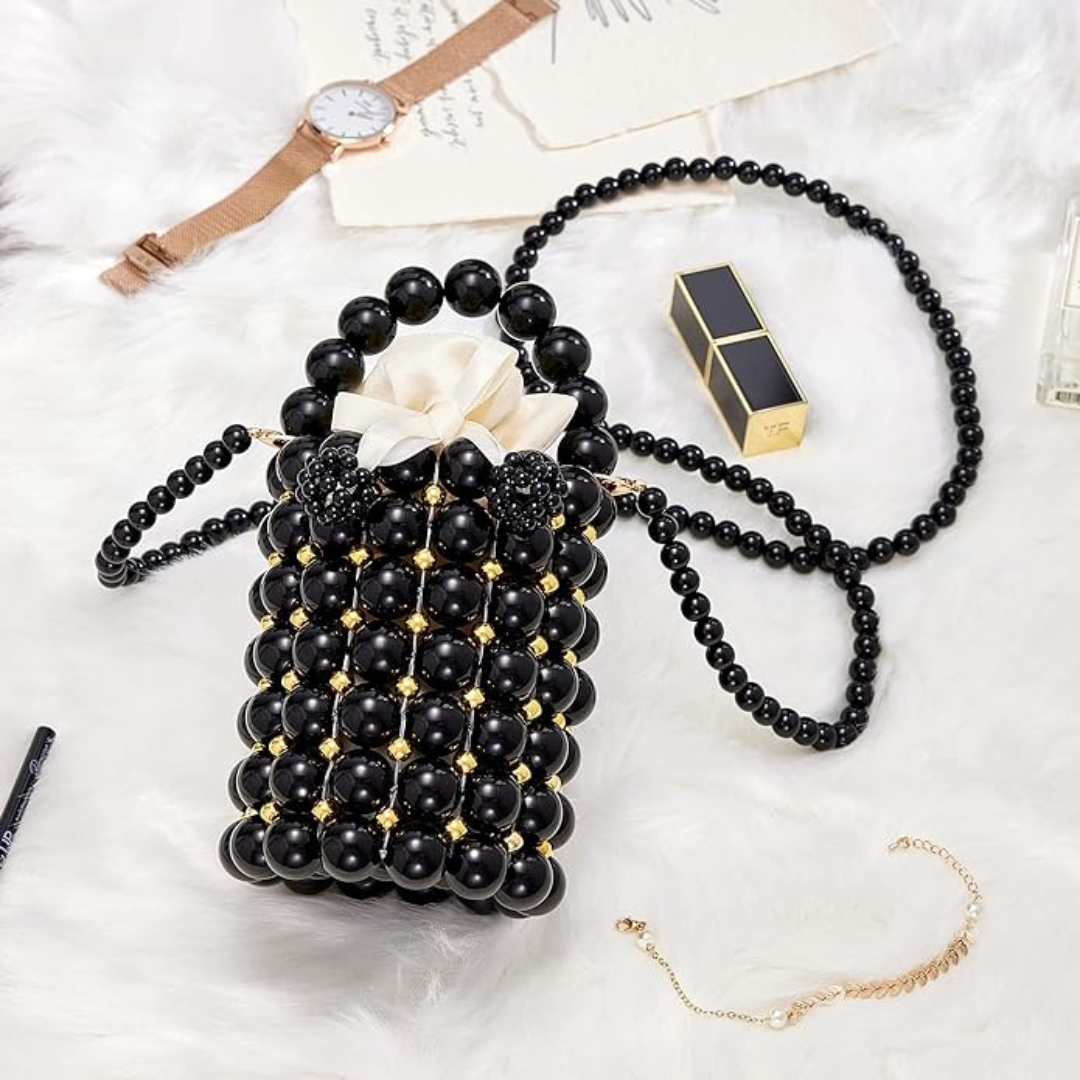 Fevia – Schultertasche mit Perlenbesatz