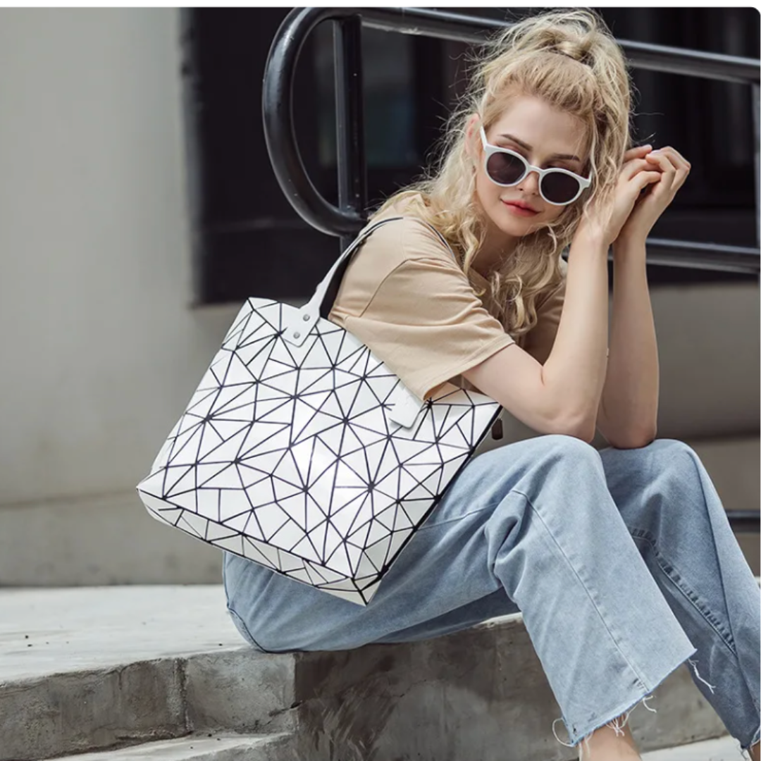 Geometrische Tragetasche „Chloe“