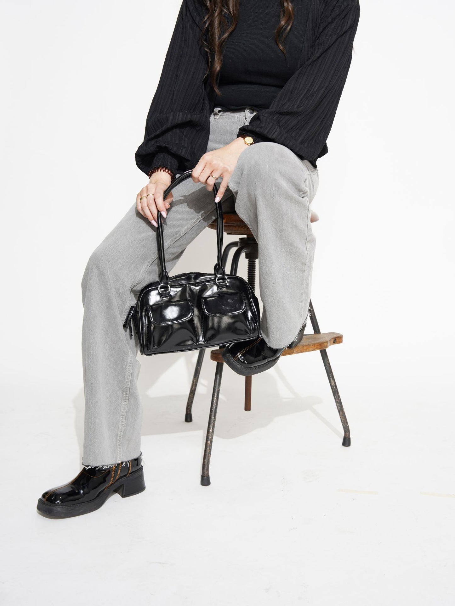 Schlanke Ledertasche für den Alltag
