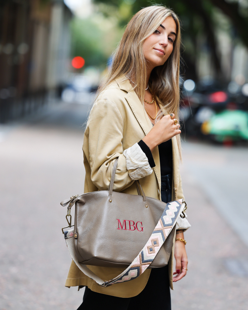 Taupefarbene Catalina-Tasche