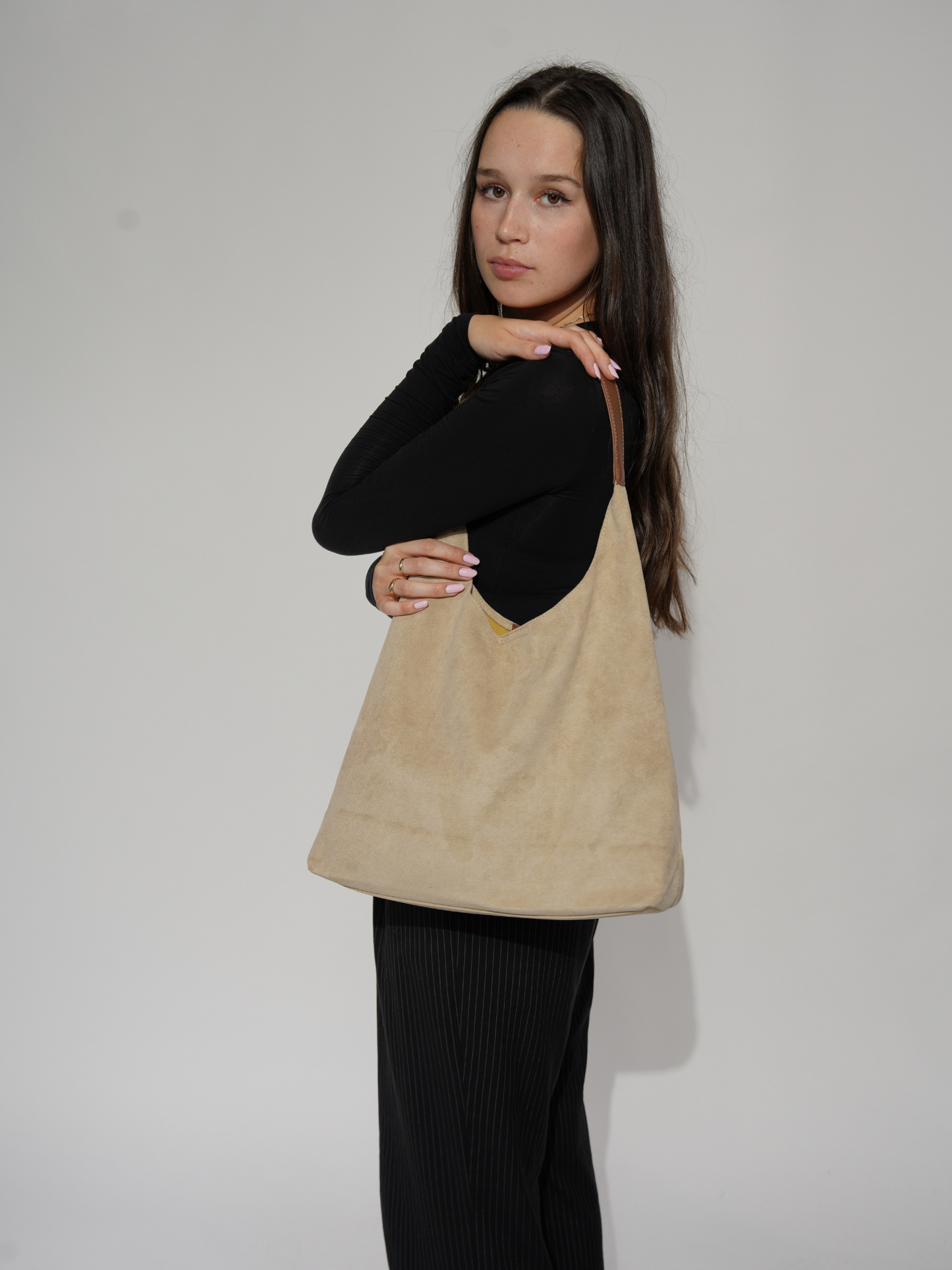 Tote Bag aus Wildleder für den Alltag