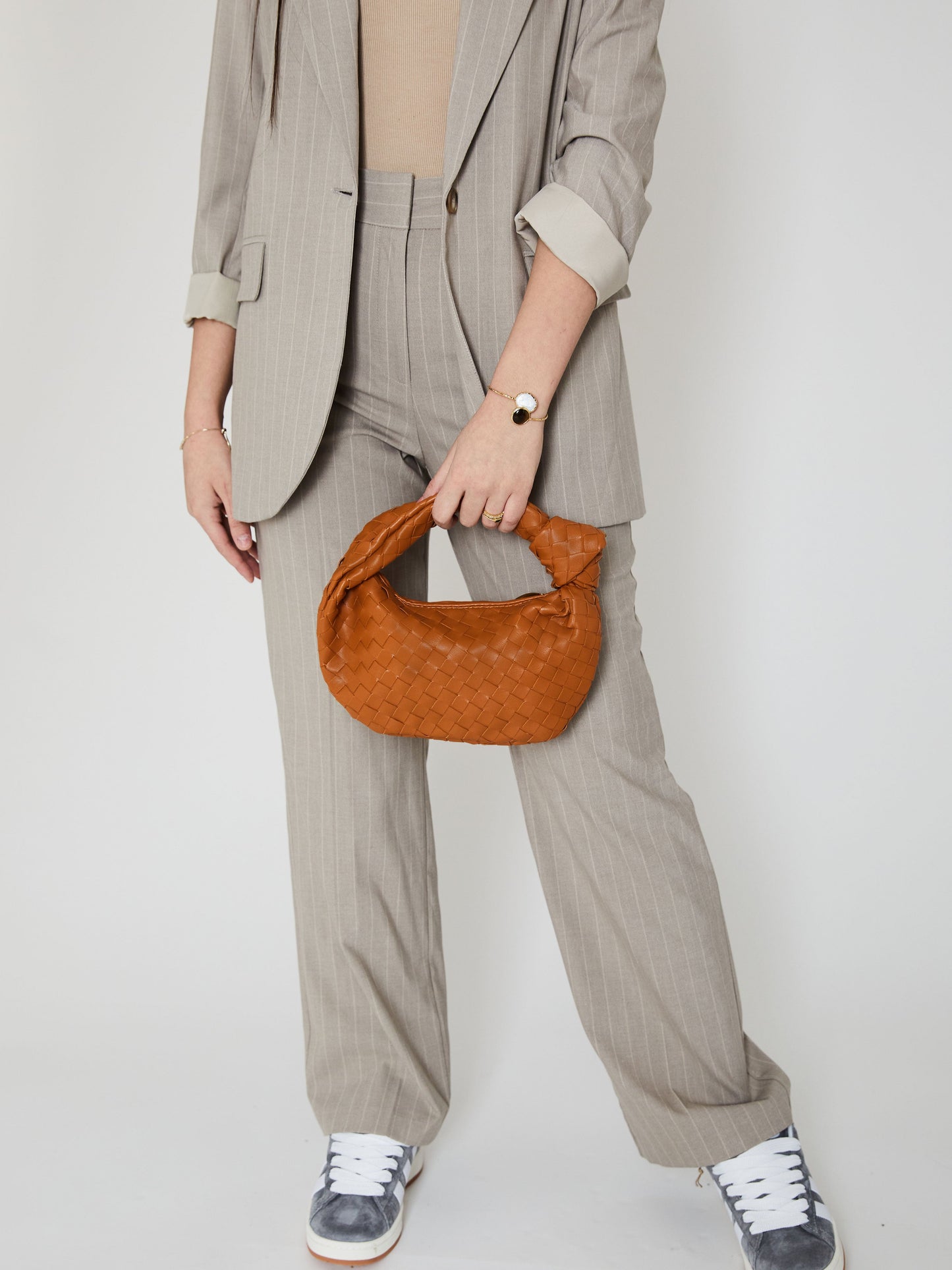 Mini-Ledertasche für den Alltag - Kamel
