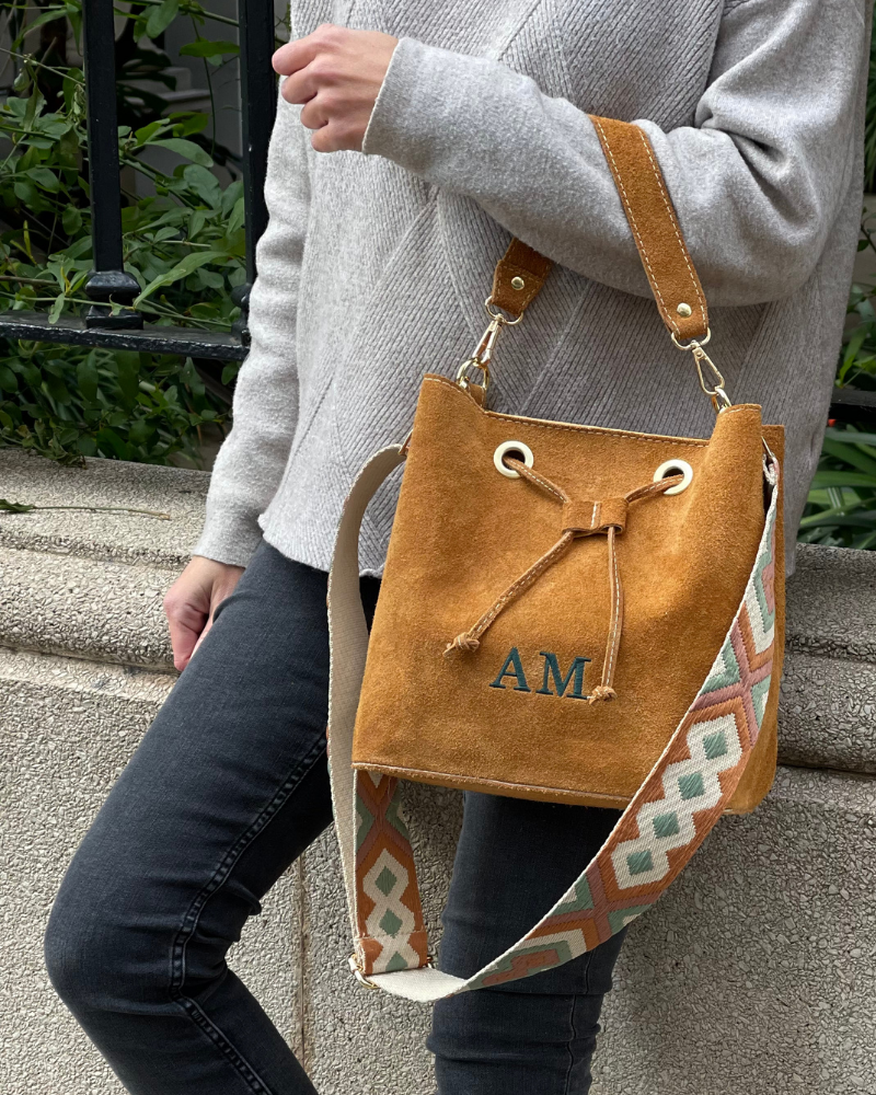 Bouler Wildleder Kamel Tasche