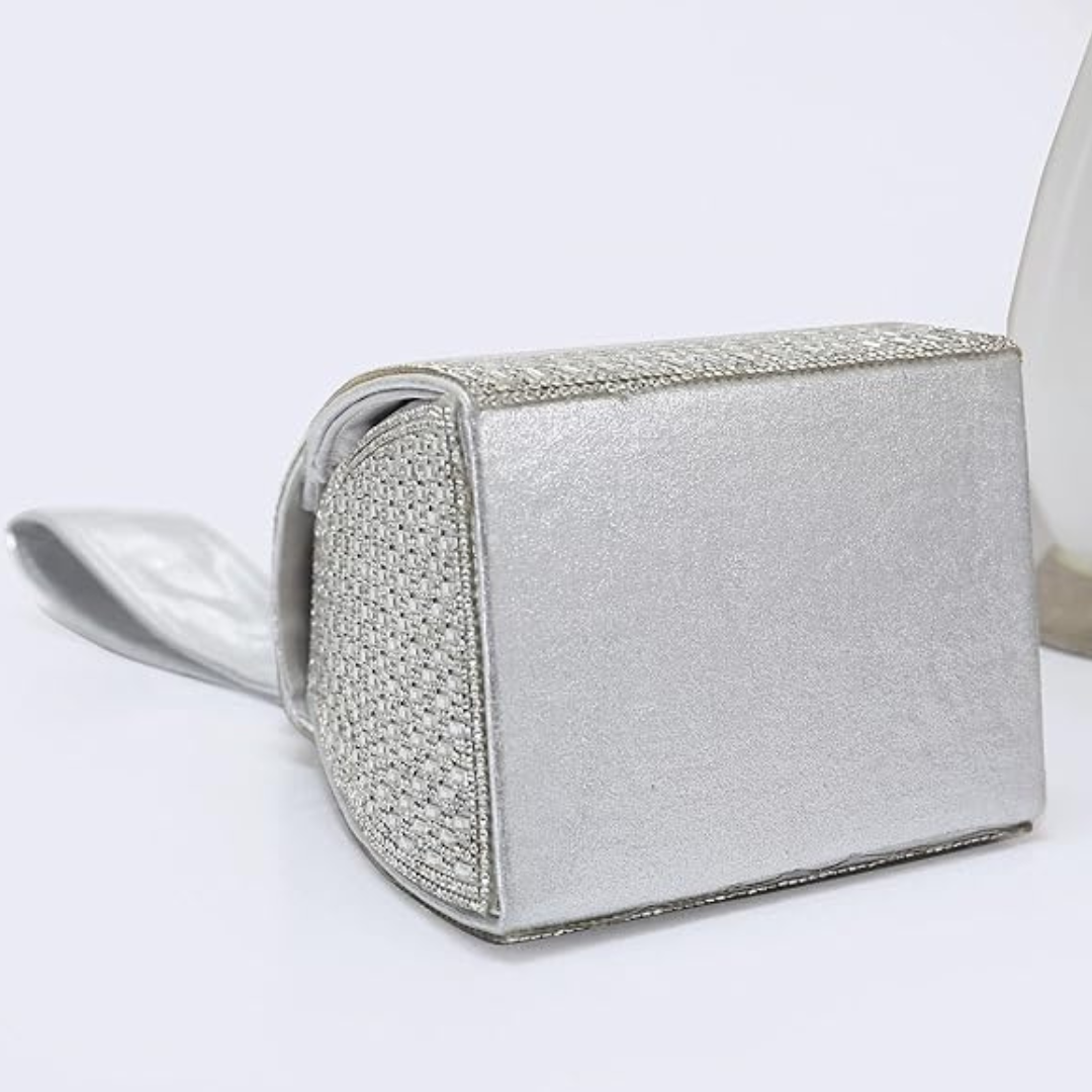 Majestic™ Pyramid Handtasche
