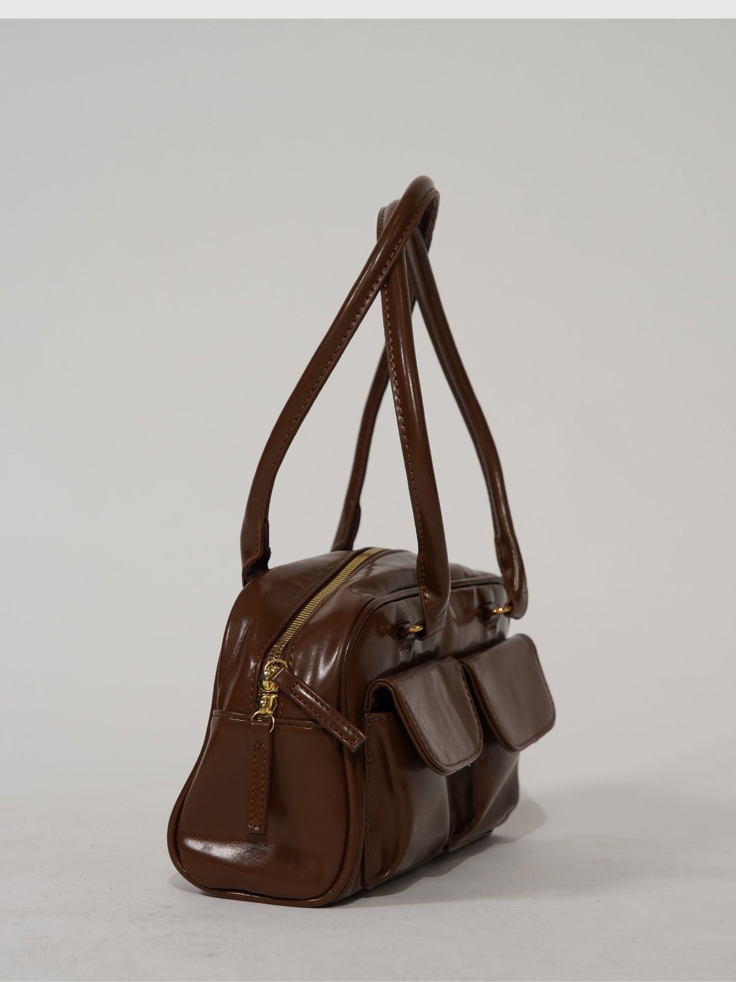 Schlanke Ledertasche für den Alltag