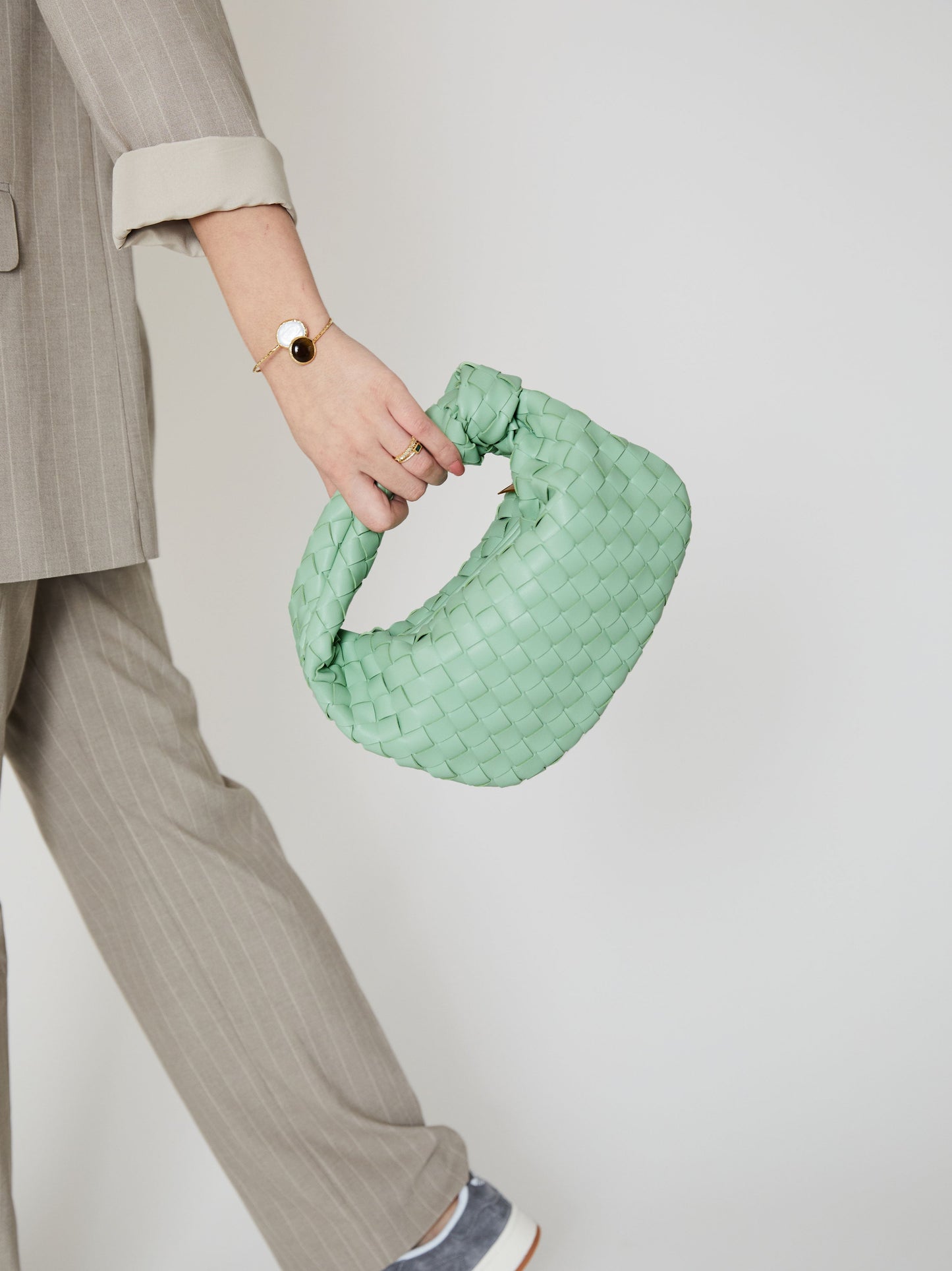 Mini-Ledertasche für den Alltag - Seeschaumgrün