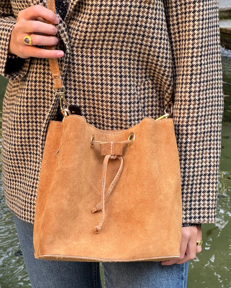 Bouler Wildleder Kamel Tasche
