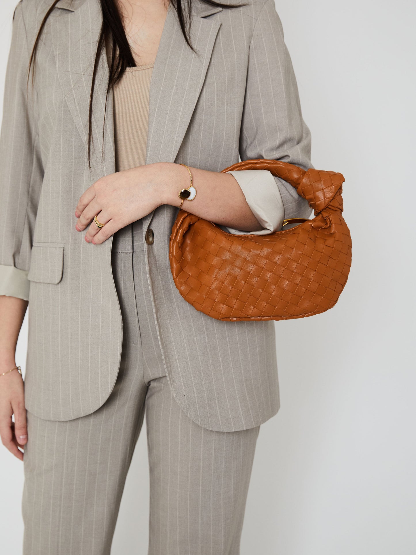 Mini-Ledertasche für den Alltag - Kamel