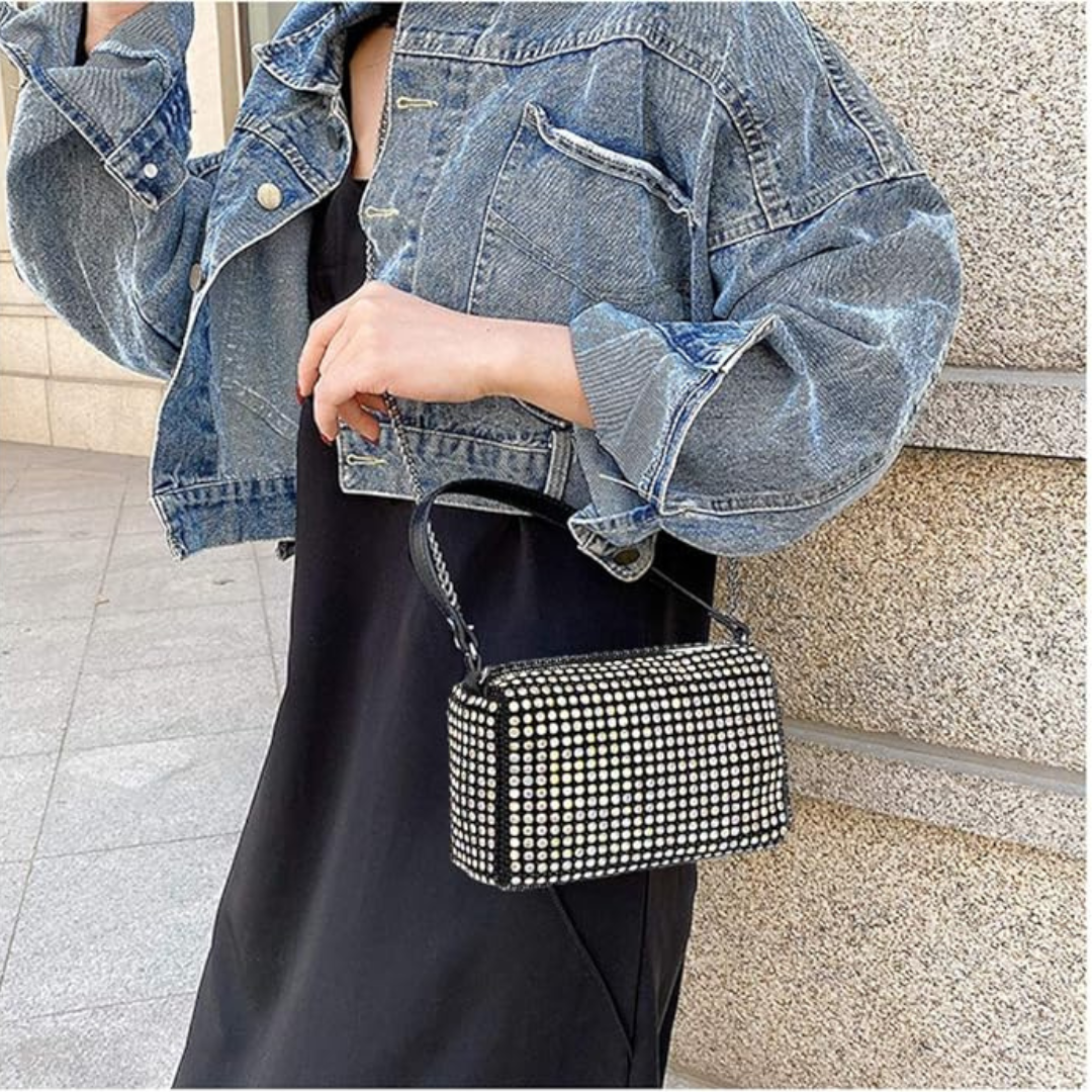 Alexa – Handtasche mit funkelnden Strasssteinen