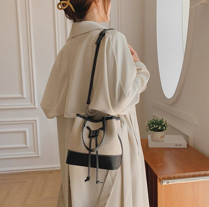 Beuteltasche aus Canvas im Vintage-Stil