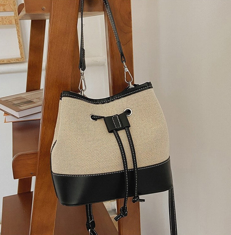 Beuteltasche aus Canvas im Vintage-Stil