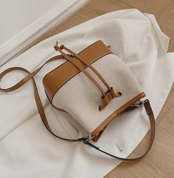 Beuteltasche aus Canvas im Vintage-Stil