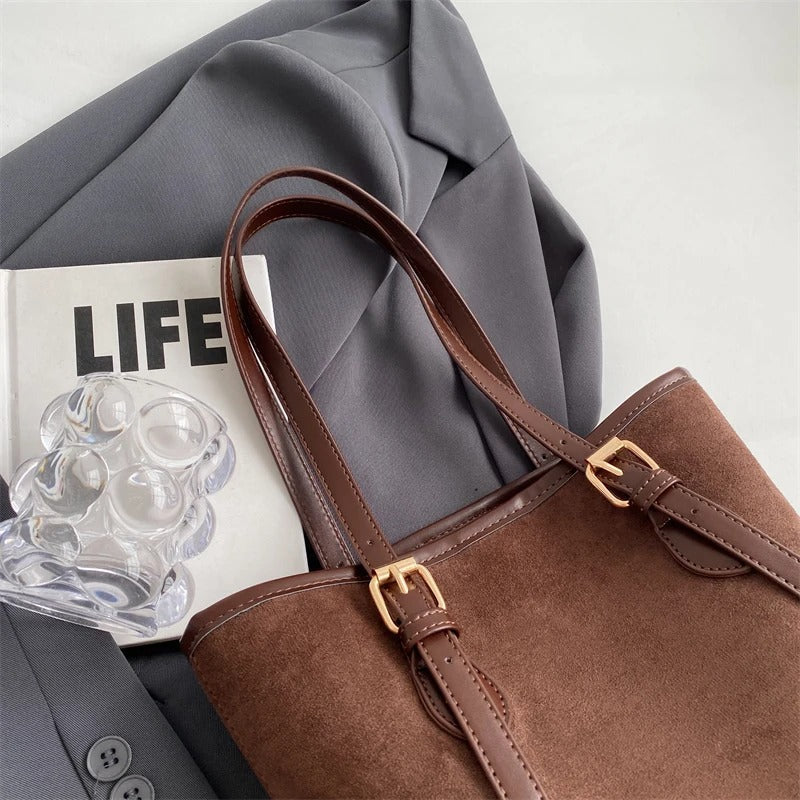 Eimertasche aus Wildleder im Vintage-Stil