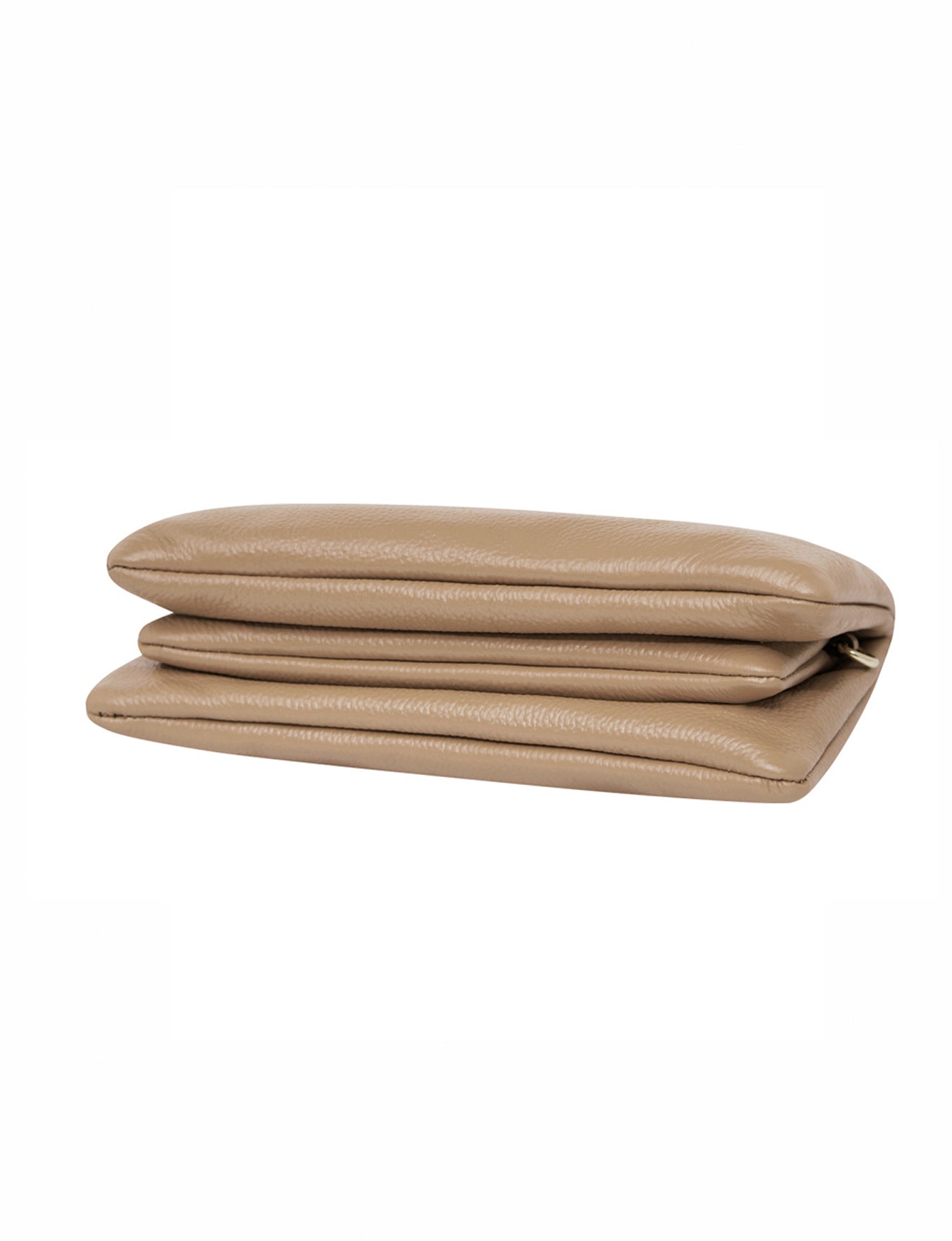 CANDICE LEDERBRIEFTASCHE MIT SCHULTERGURT – KAMEL
