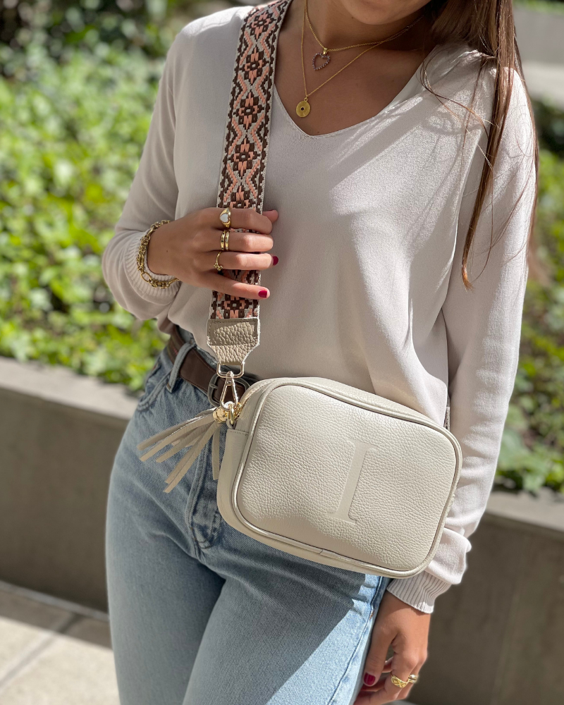 Enriqueta Creme Tasche