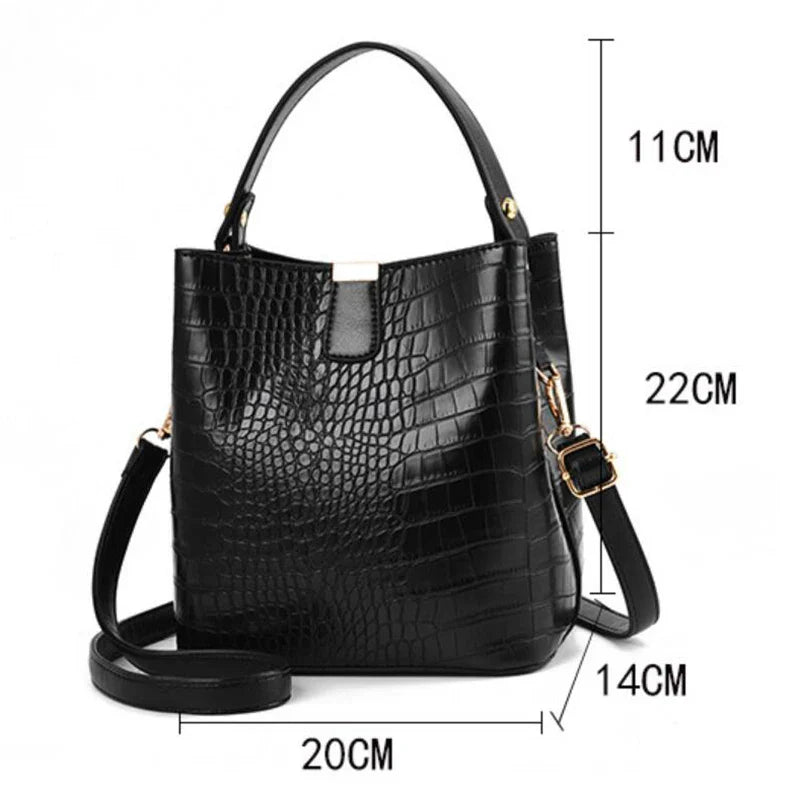 OZI A4 HANDTASCHEN