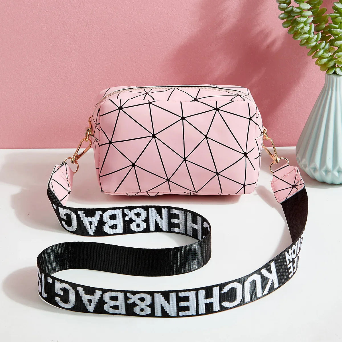 OZI A1 HANDTASCHEN