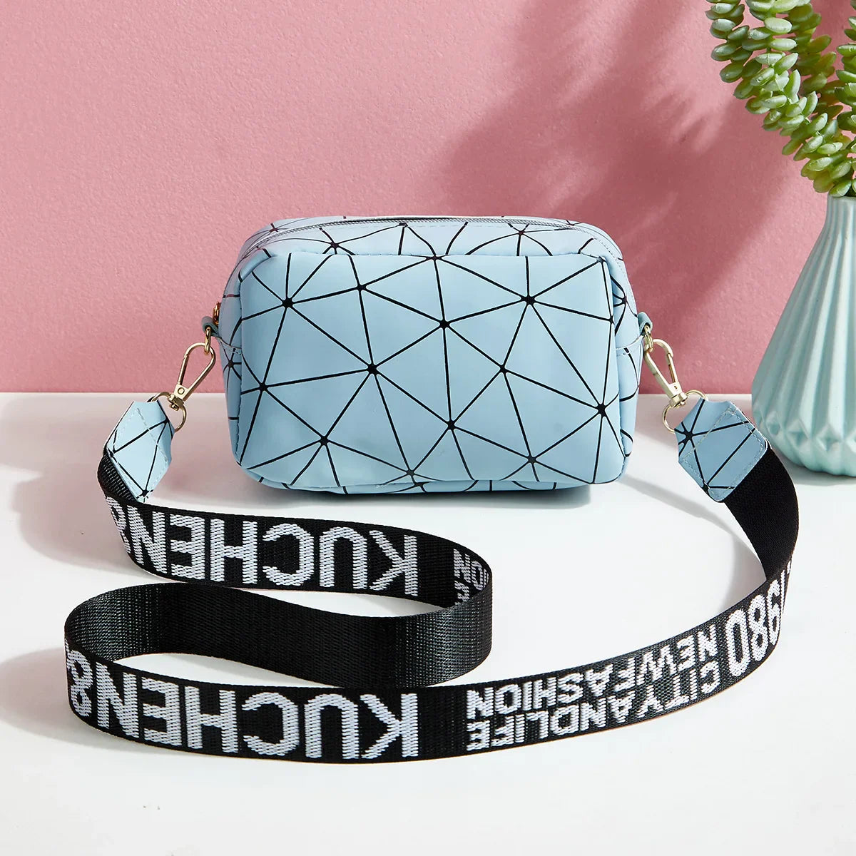 OZI A1 HANDTASCHEN