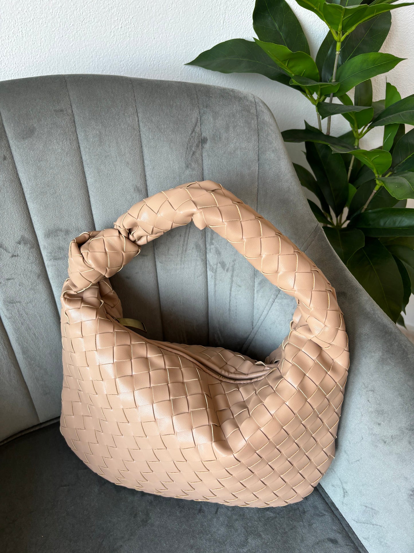 SOPHIE 36 cm – Handtasche mit Knoten