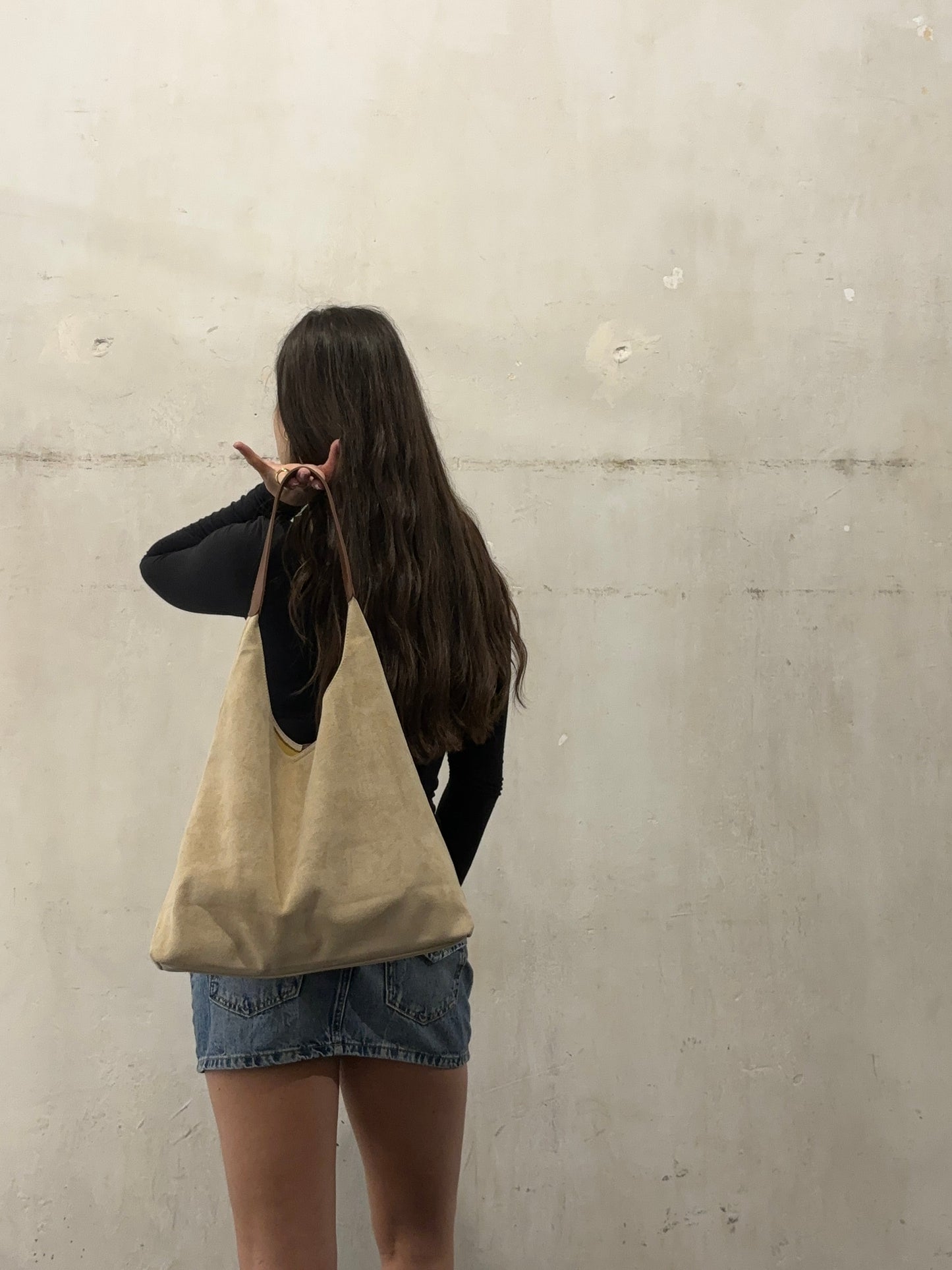 Tote Bag aus Wildleder für den Alltag