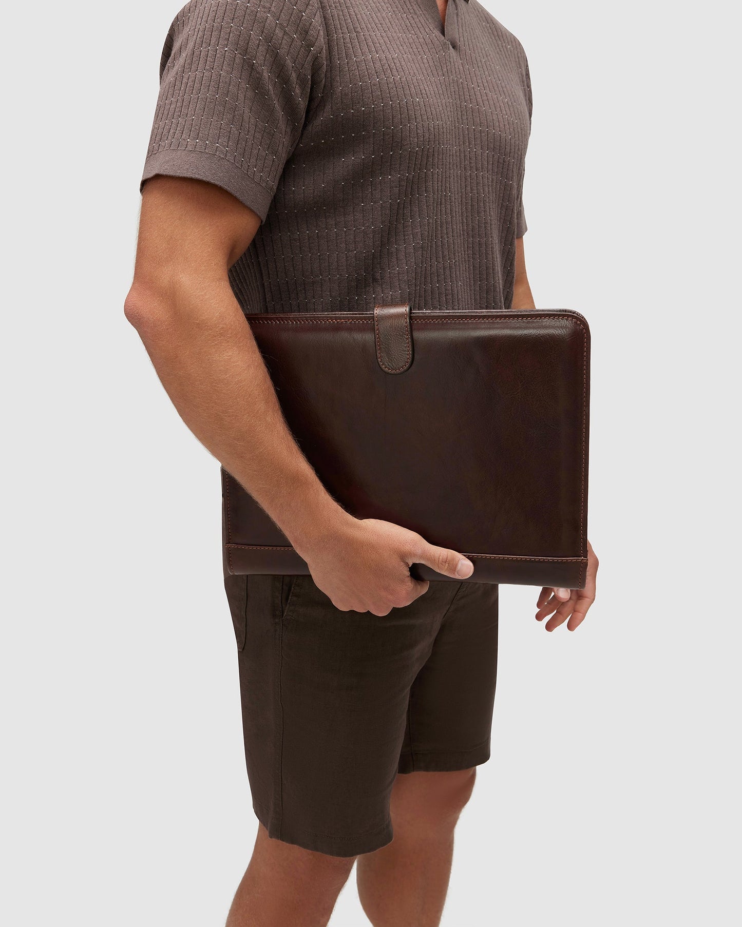 Imperial Chocolate - Clip-On-Lederkompendium