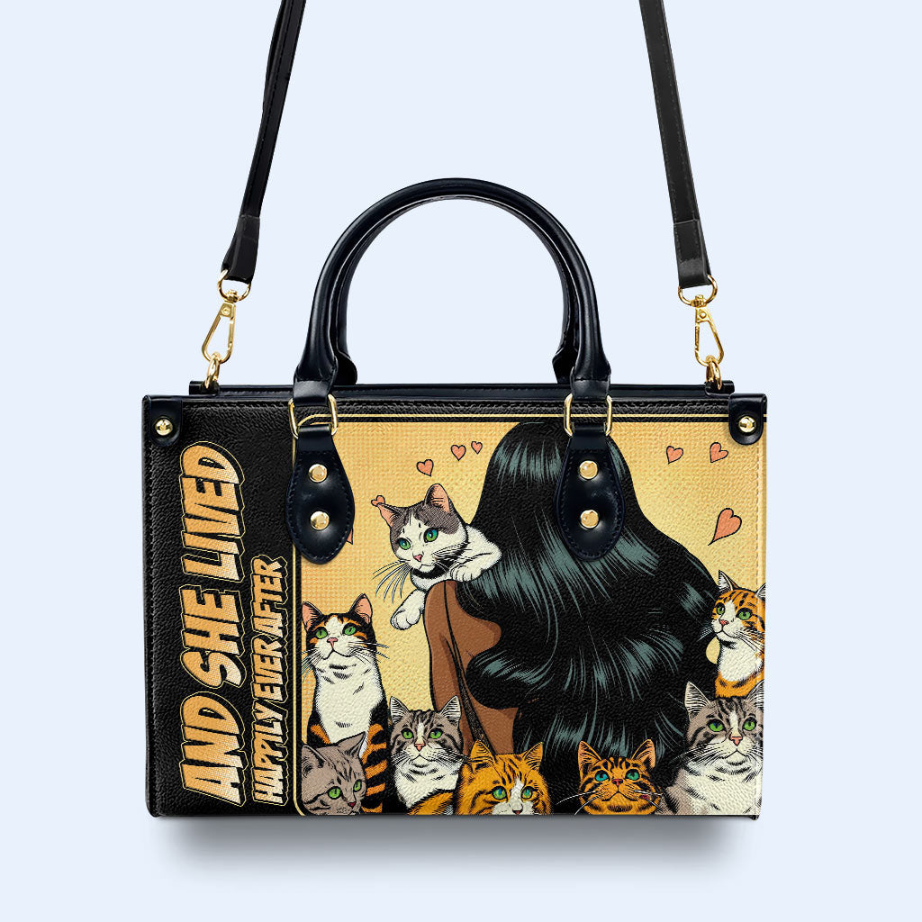 Und sie lebte glücklich bis ans Ende ihrer Tage – Schwarz – Personalisierte Lederhandtasche für Katzenliebhaber – LL04BLACK