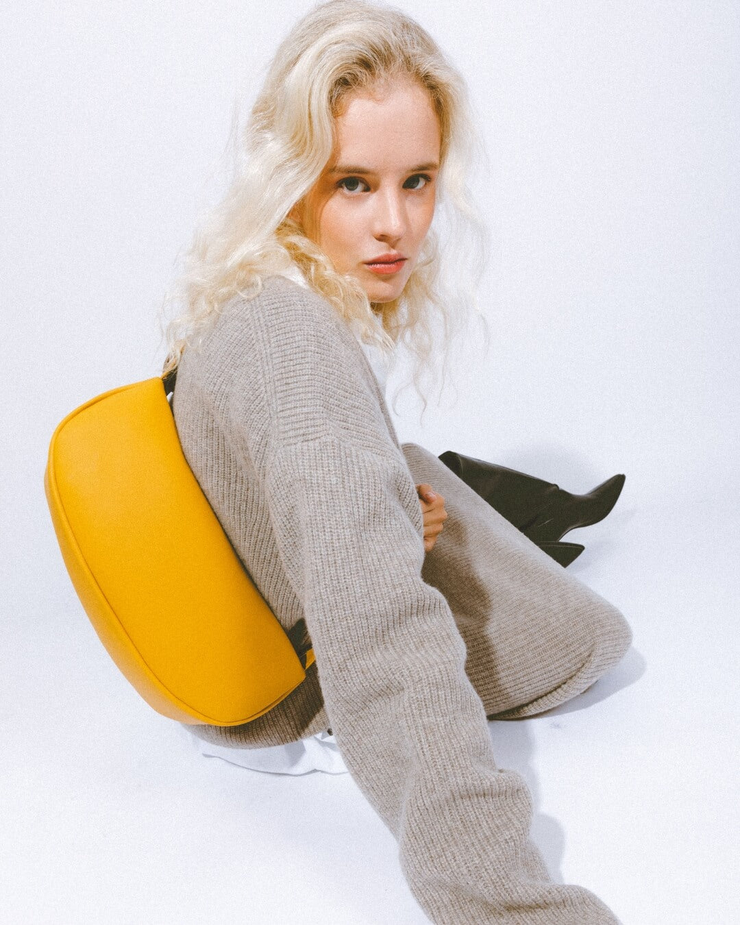 Adela - Neu!