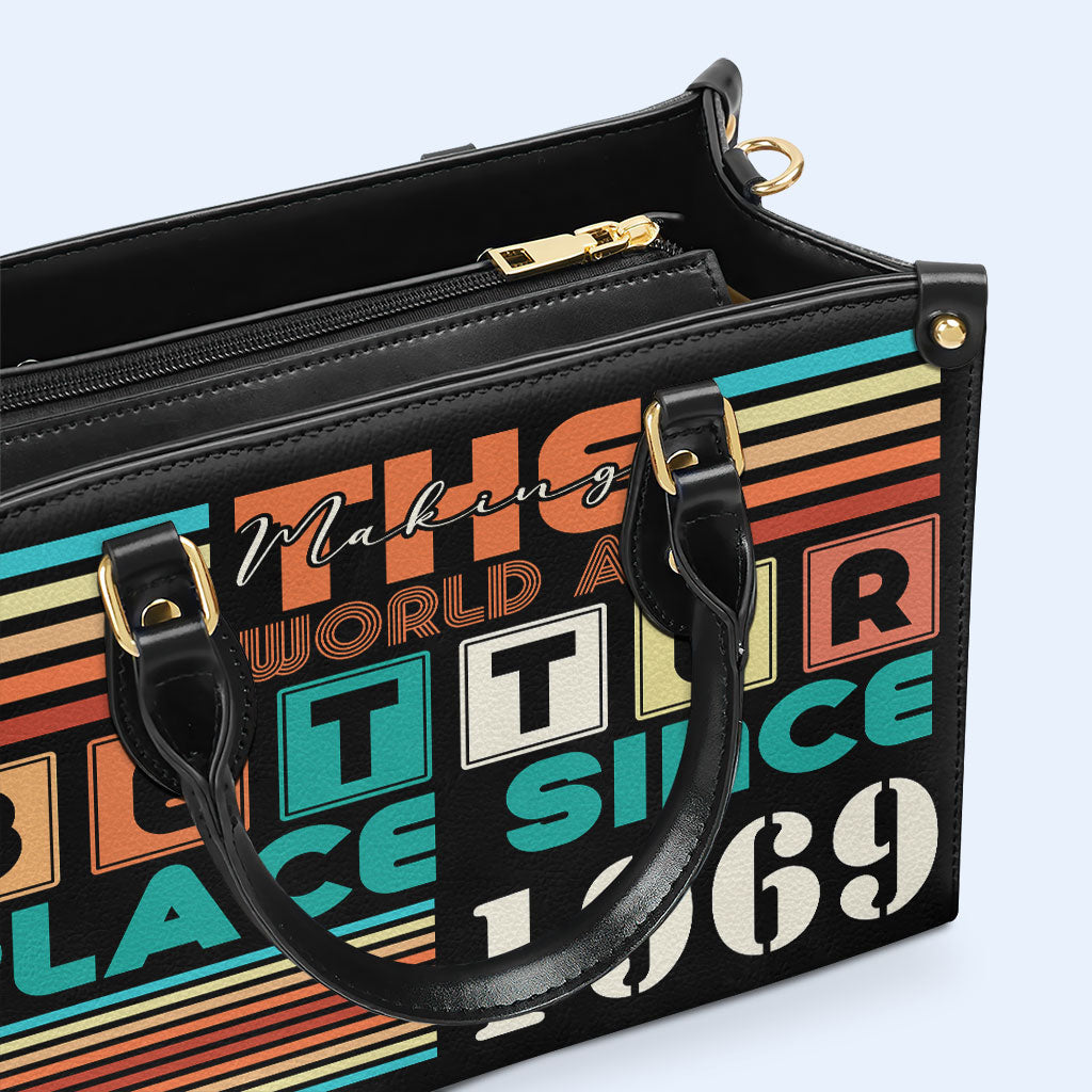 Die Welt zu einem besseren Ort machen – Personalisierte Lederhandtasche – MM17