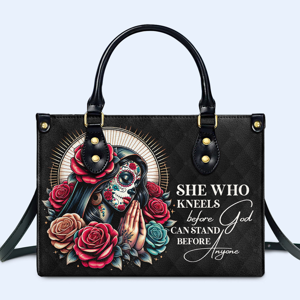 Sie, die vor Gott kniet - personalisierte Lederhandtasche - MX11