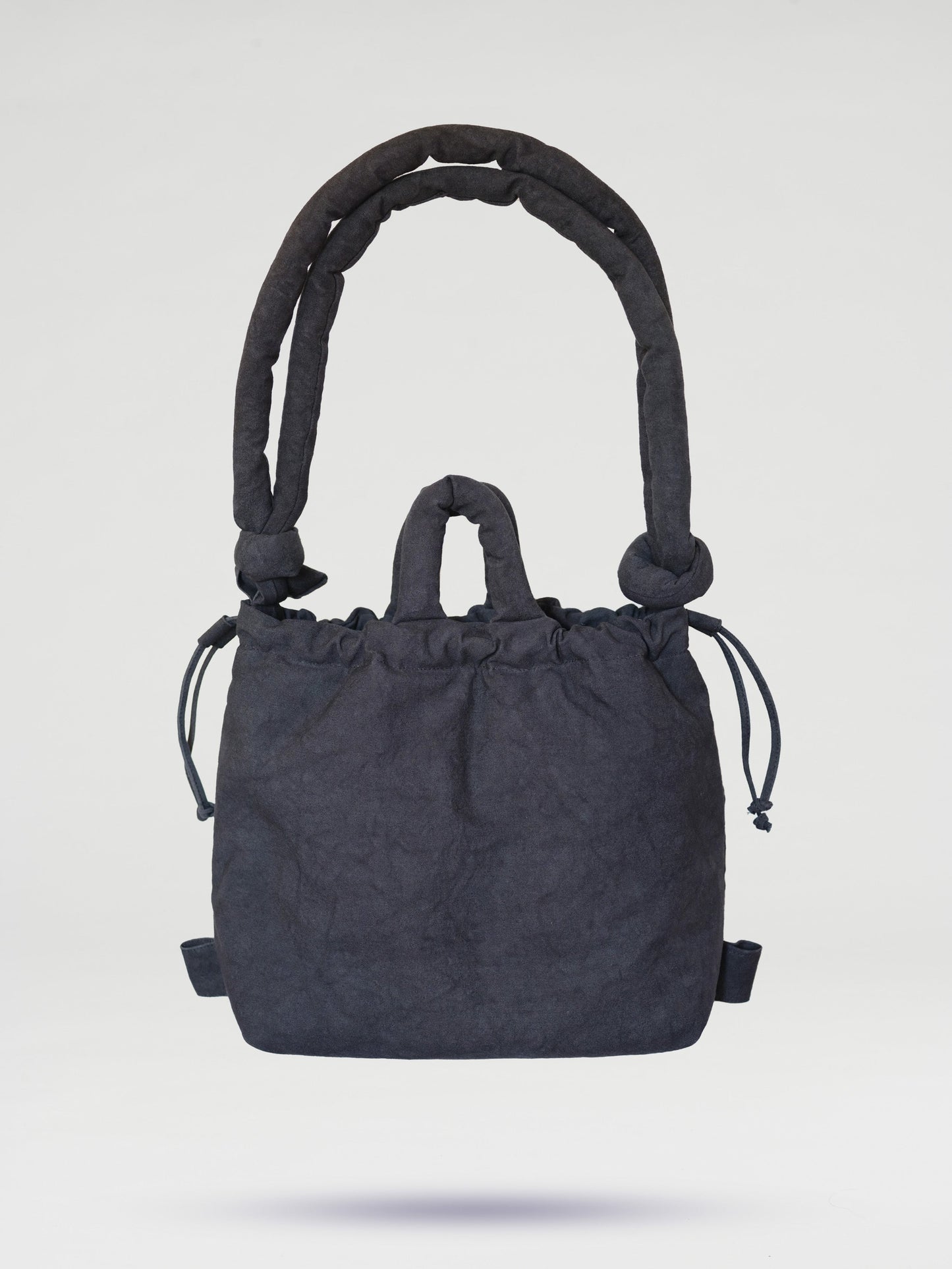 Ona gewaschene Tasche