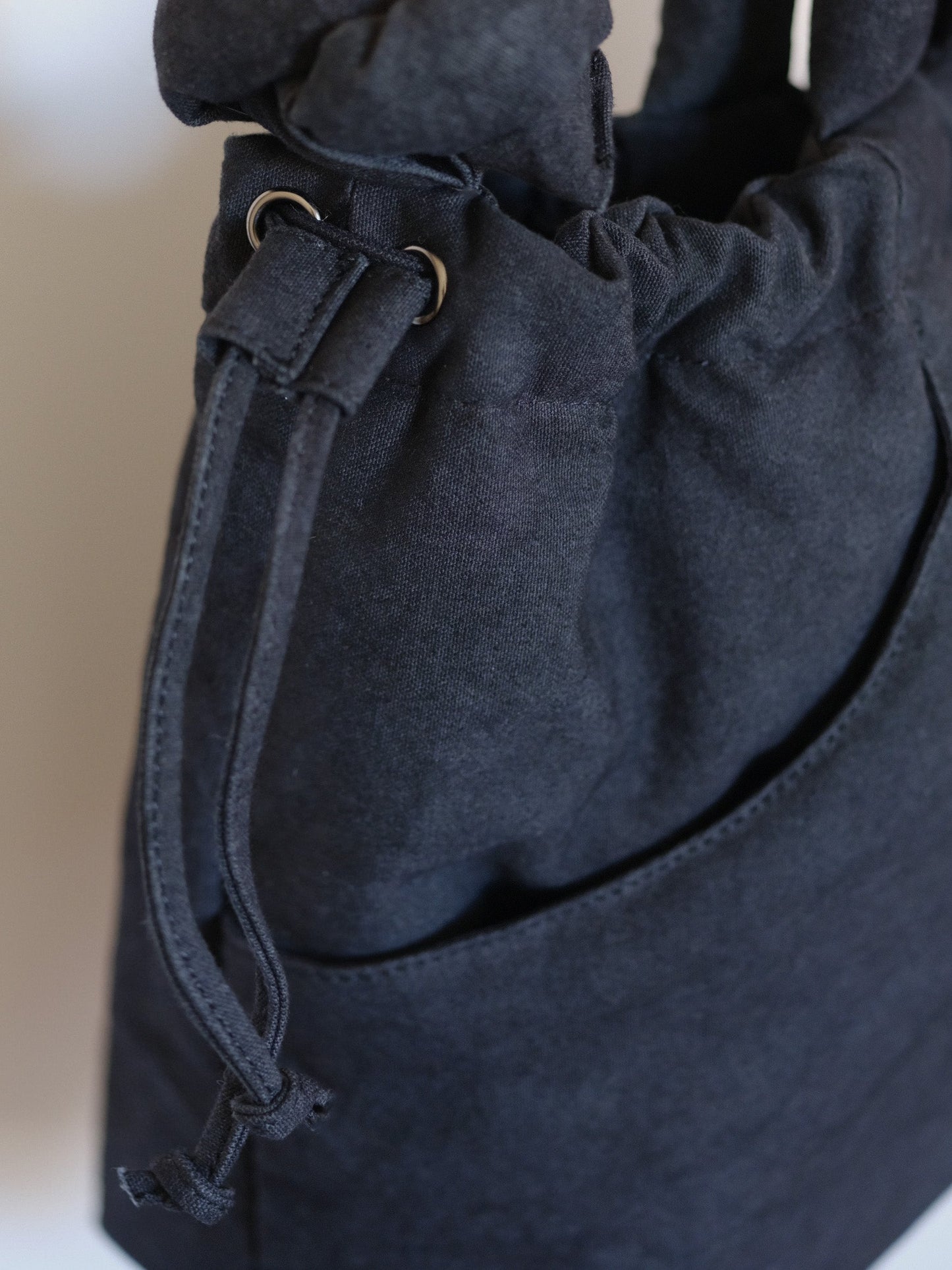Ona gewaschene Tasche