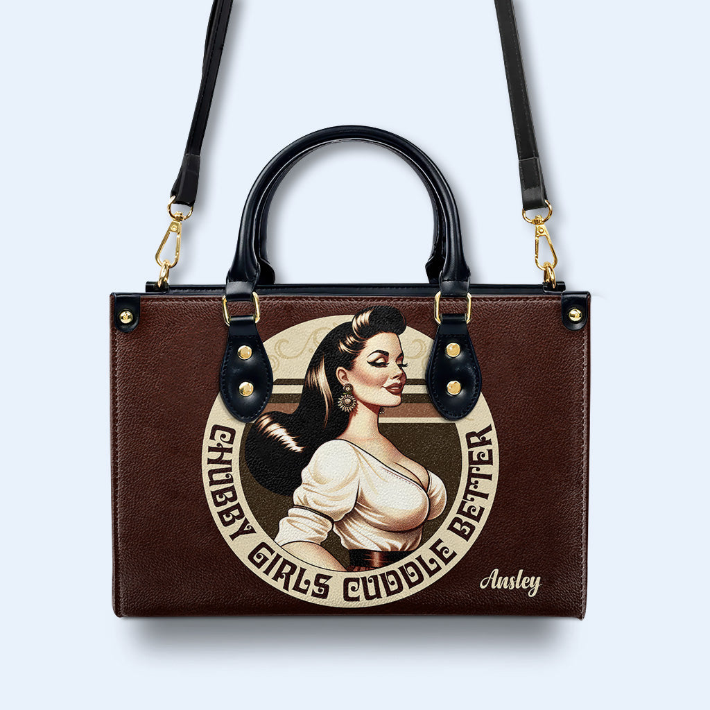 Chubby Girls Cuddle Better - Personalisierte Lederhandtasche - PG10