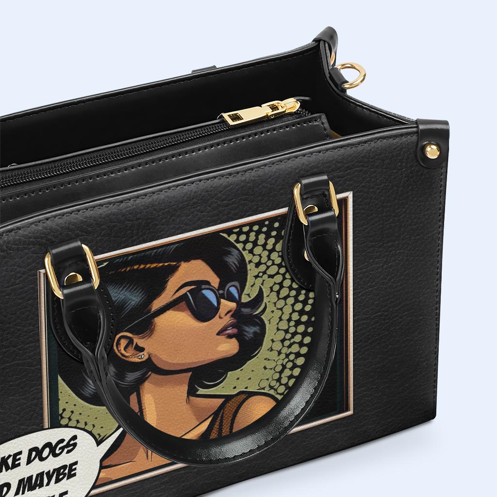 Personalisieren Sie Ihre charakteristische Lederhandtasche mit individueller Kunst und Text - QCUSTOM01