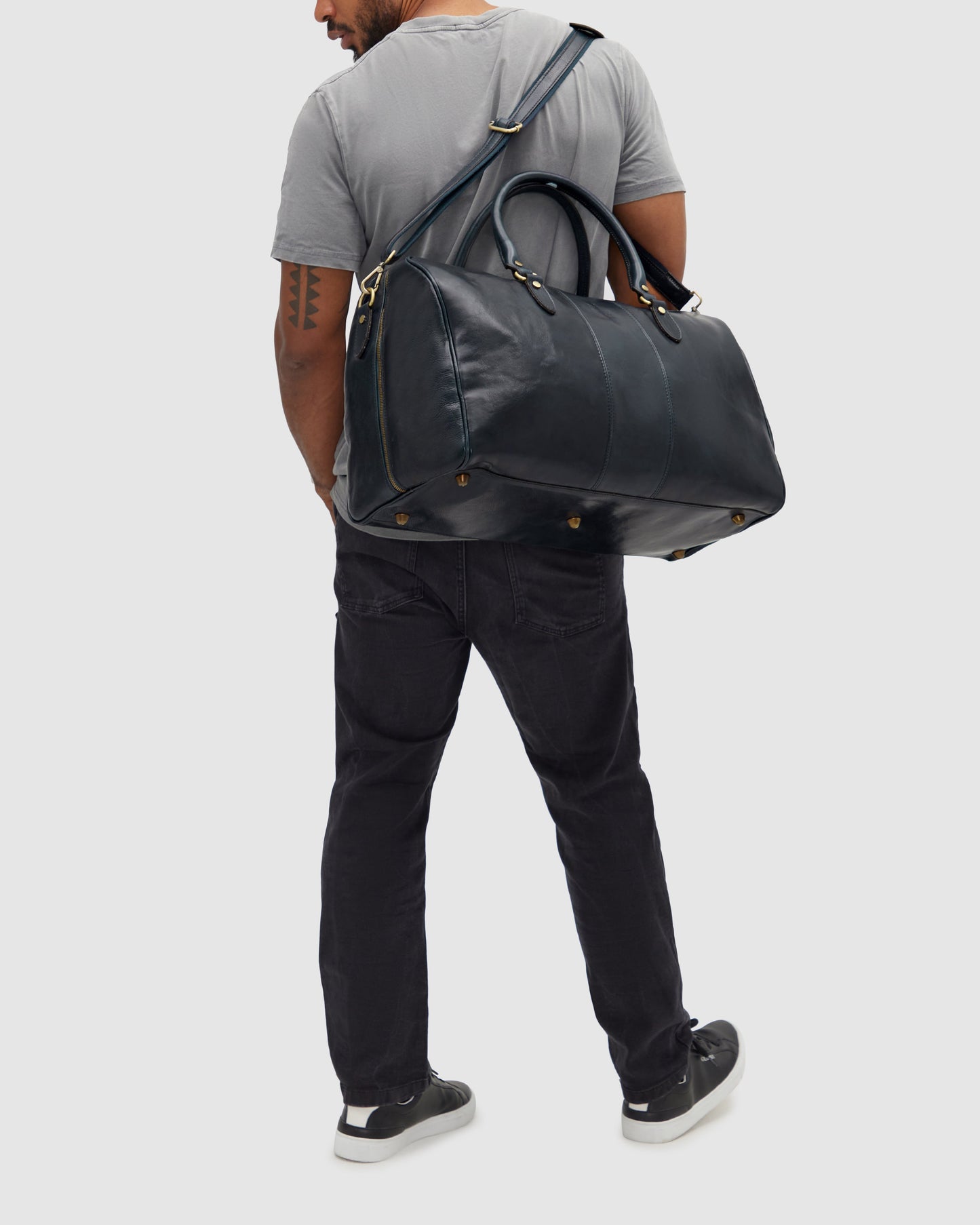 Albertis Blau - Reisetasche aus Leder