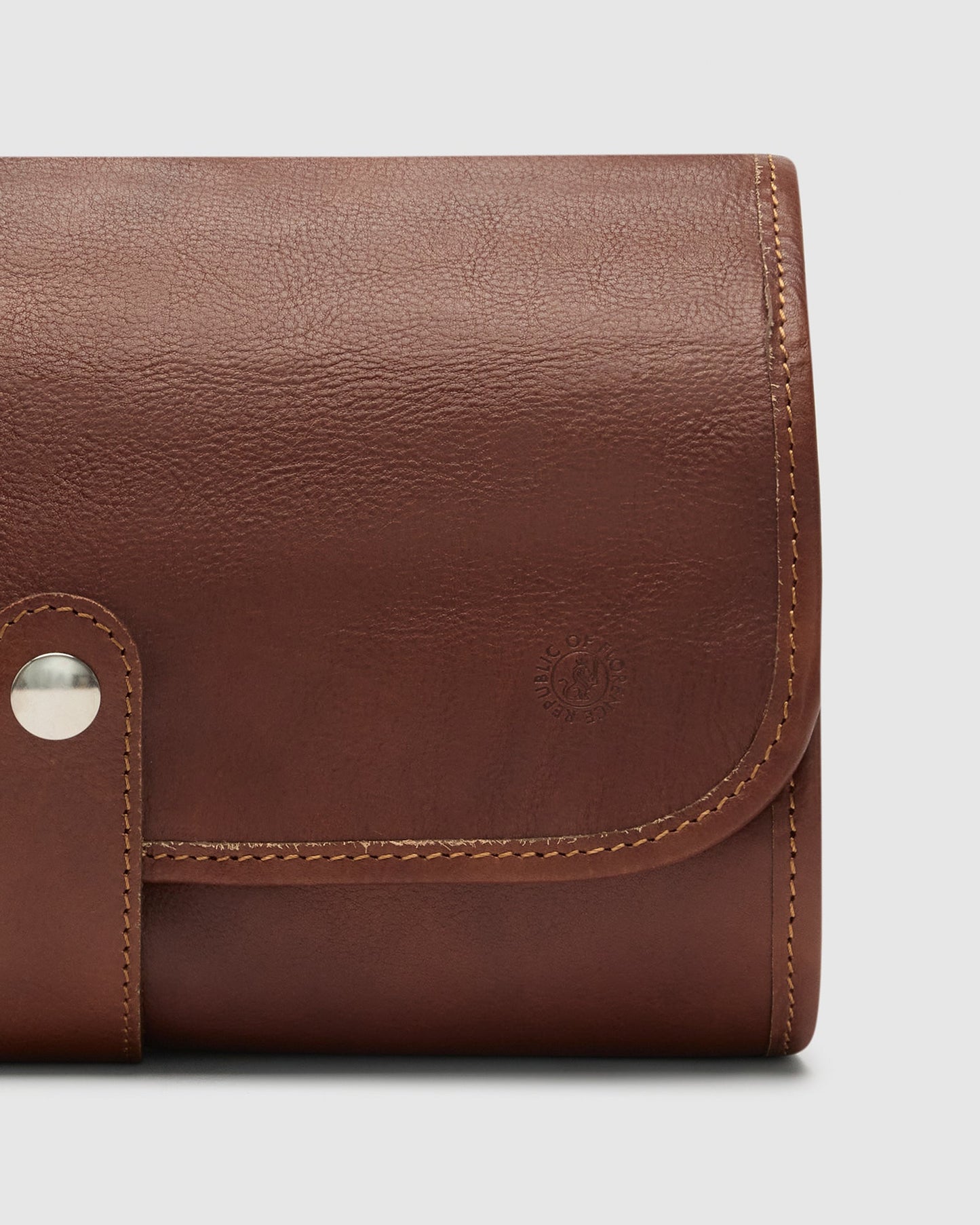 Dopp Kit zum Aufhängen Mattbraun