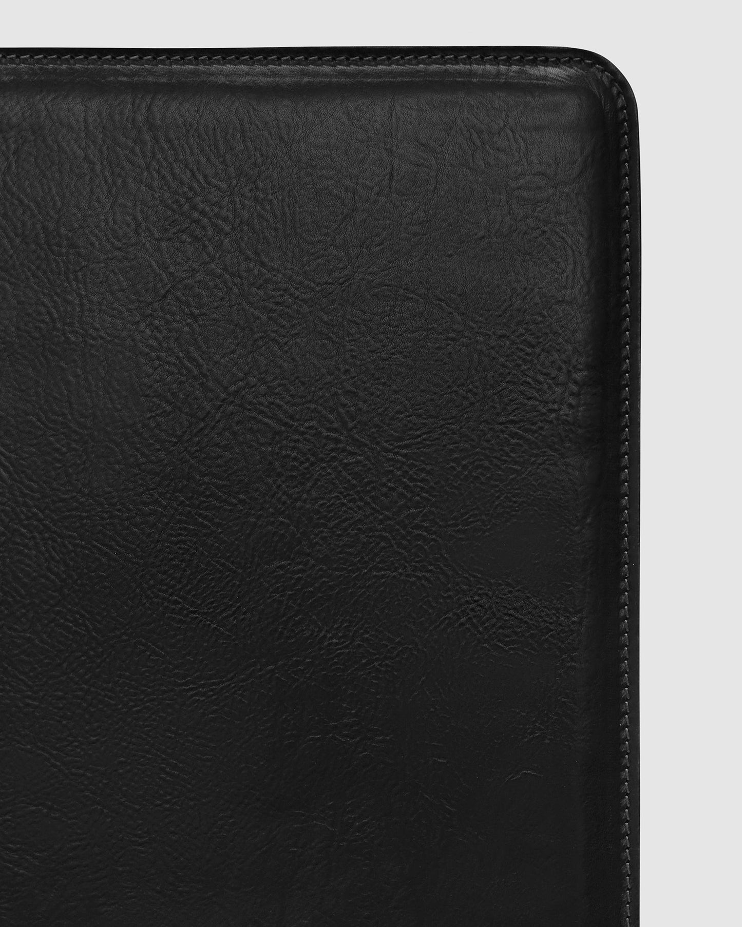 Folio Black - Schlankes Lederkompendium