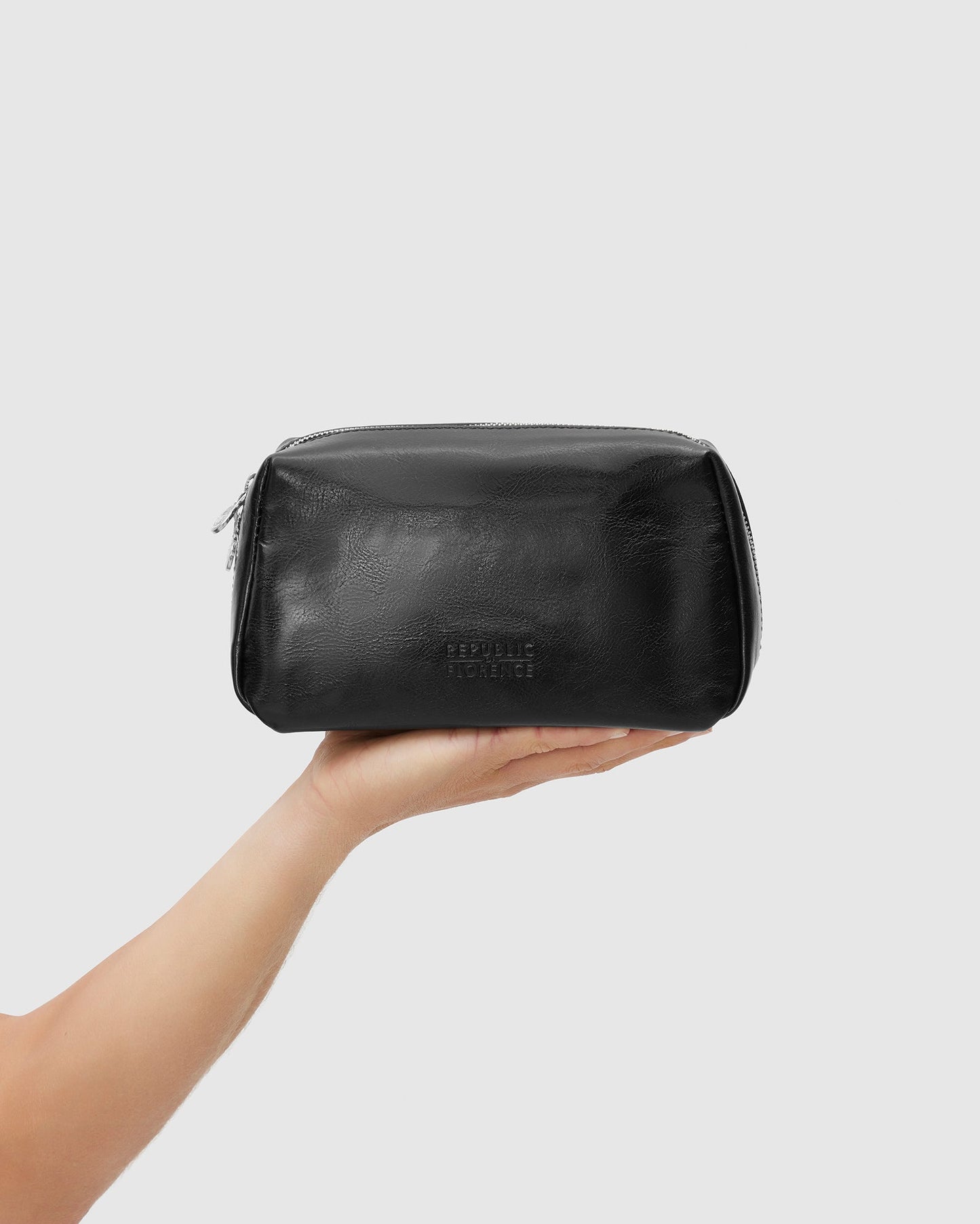 Otto Dopp Kit Schwarz - Kulturbeutel aus Leder