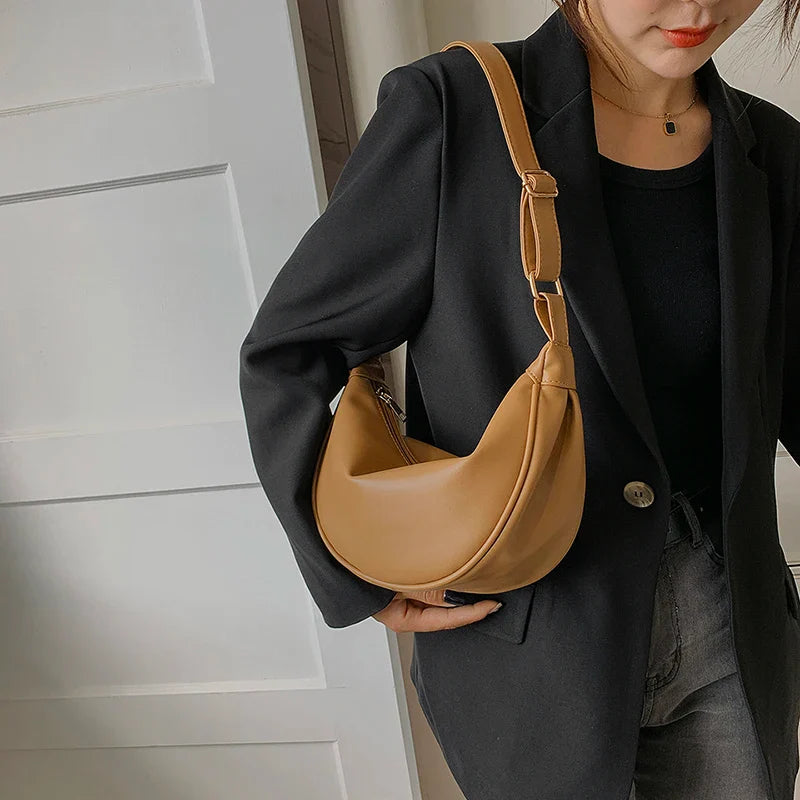Halbmond-Handtasche