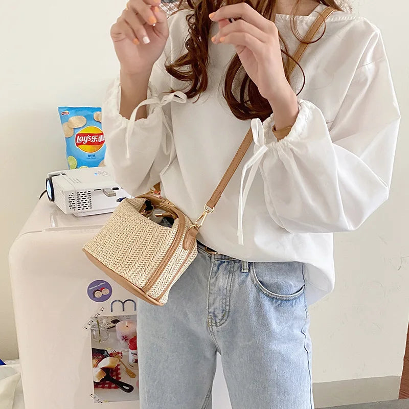 OZI A2 HANDTASCHEN