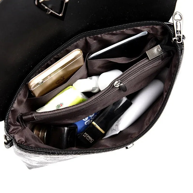 OZI A3 HANDTASCHEN