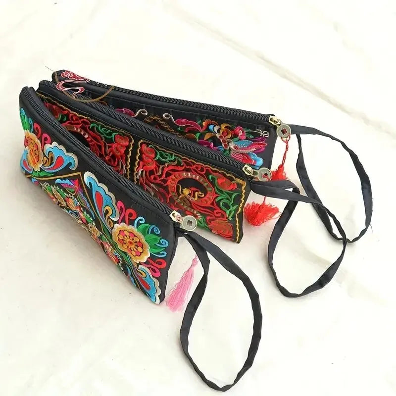 OZI A7 HANDTASCHEN