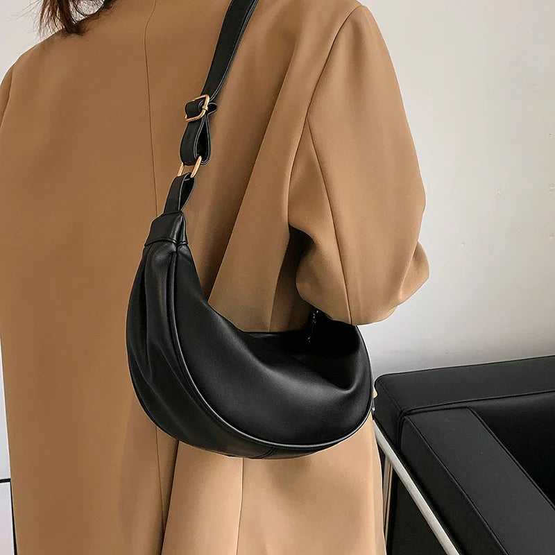 Halbmond-Handtasche