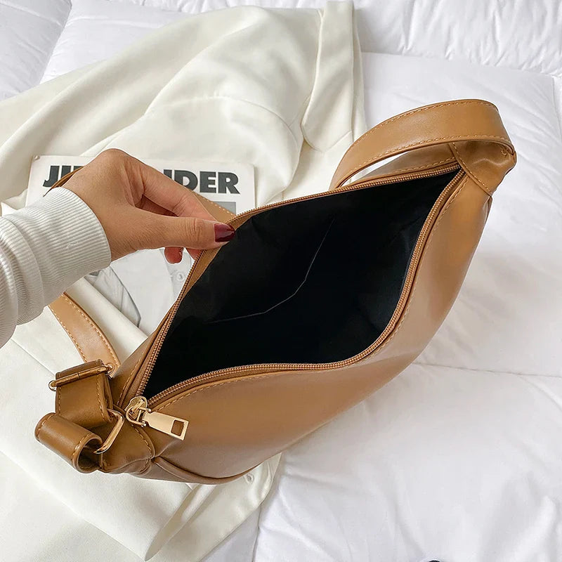Halbmond-Handtasche