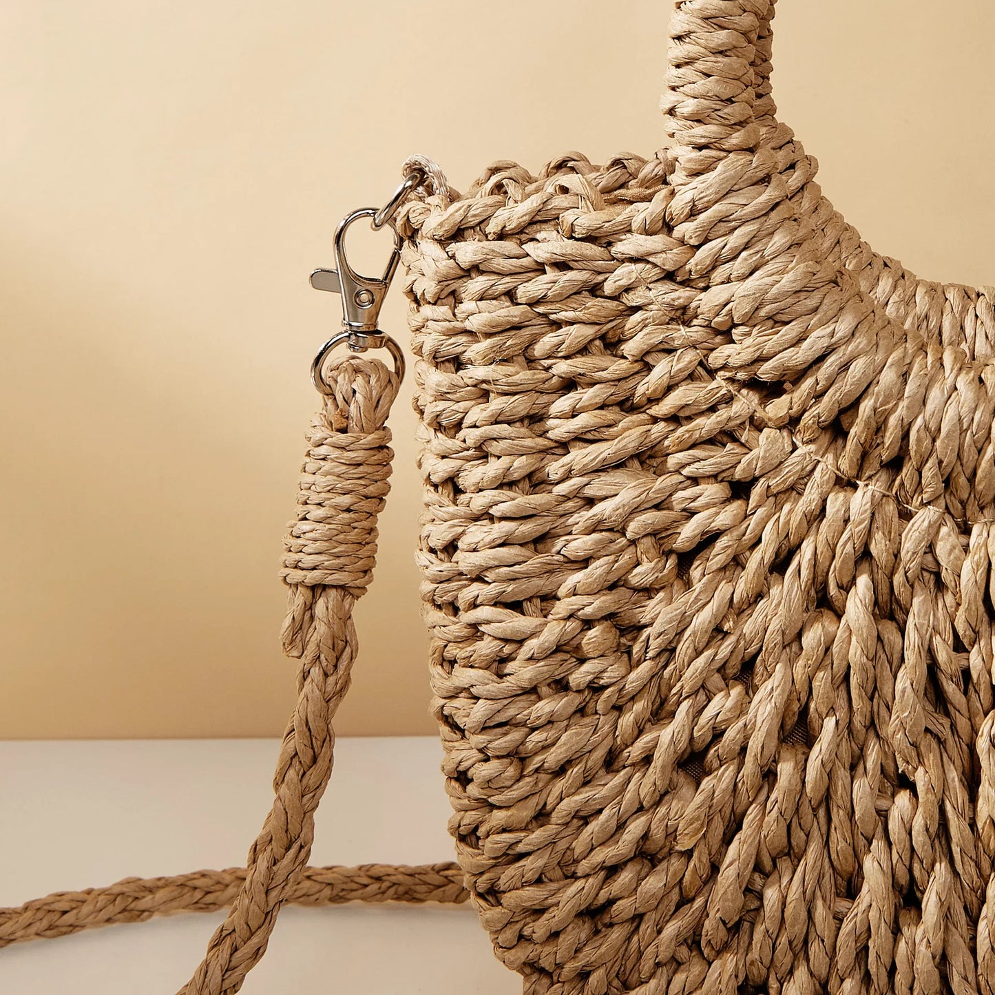 LUCY Handgewebte Handtasche