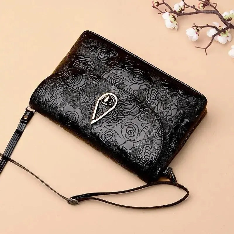 OZI A3 HANDTASCHEN