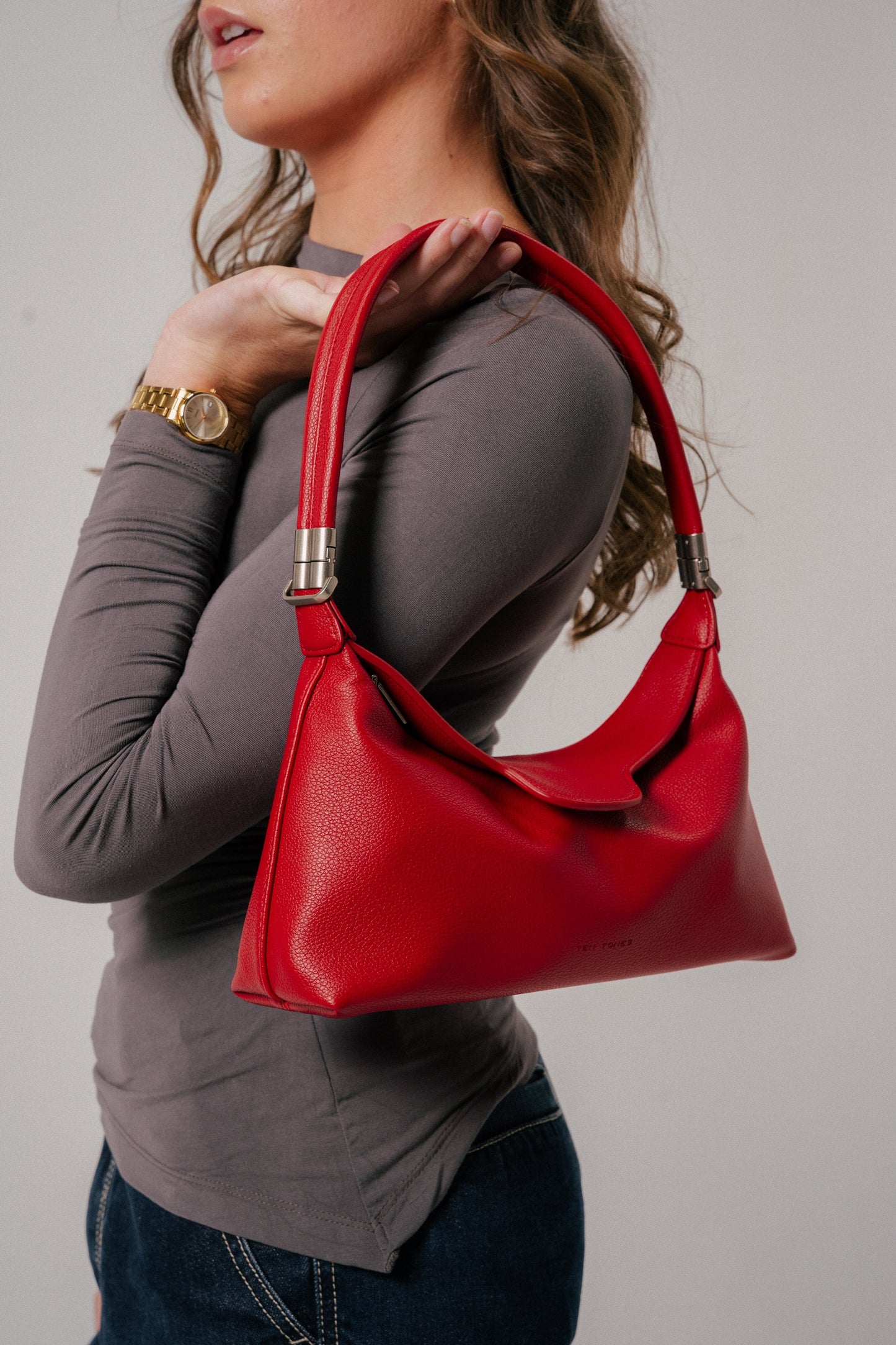 Aurelia Hobo Bag Kirschpflaume Rot