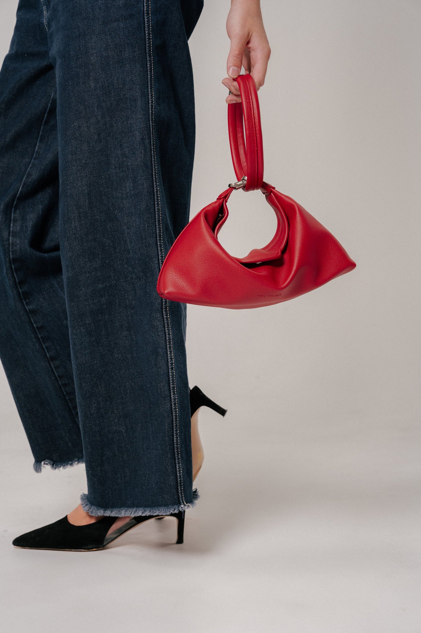 Aurelia Hobo Bag Kirschpflaume Rot