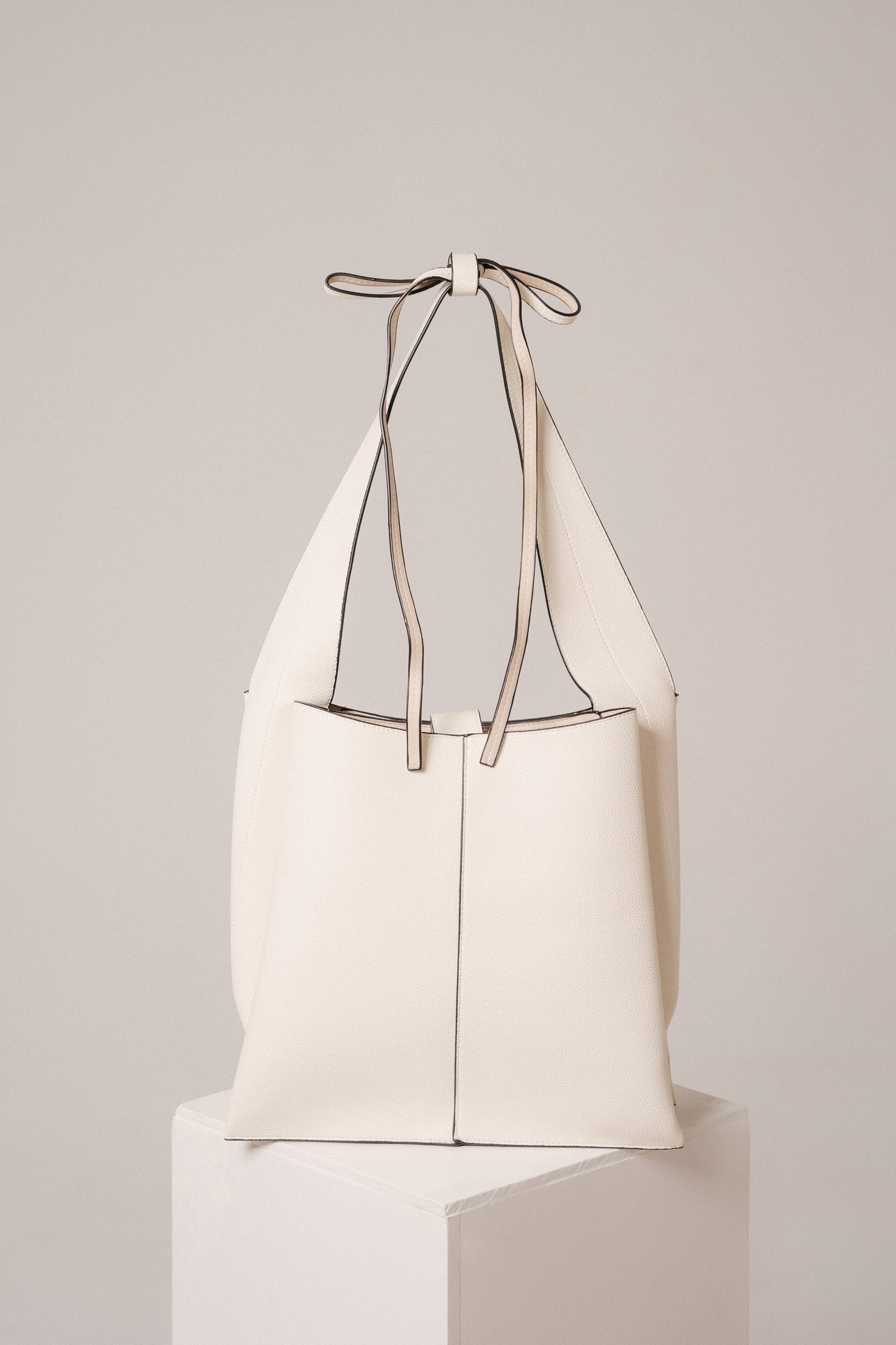 Alba Shopper mit Schleife Weiß